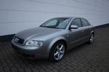 Audi A4 1.8 T/LEDER/XENON/AHK/18''ALU - Audi A4 aus 2003: 1.8