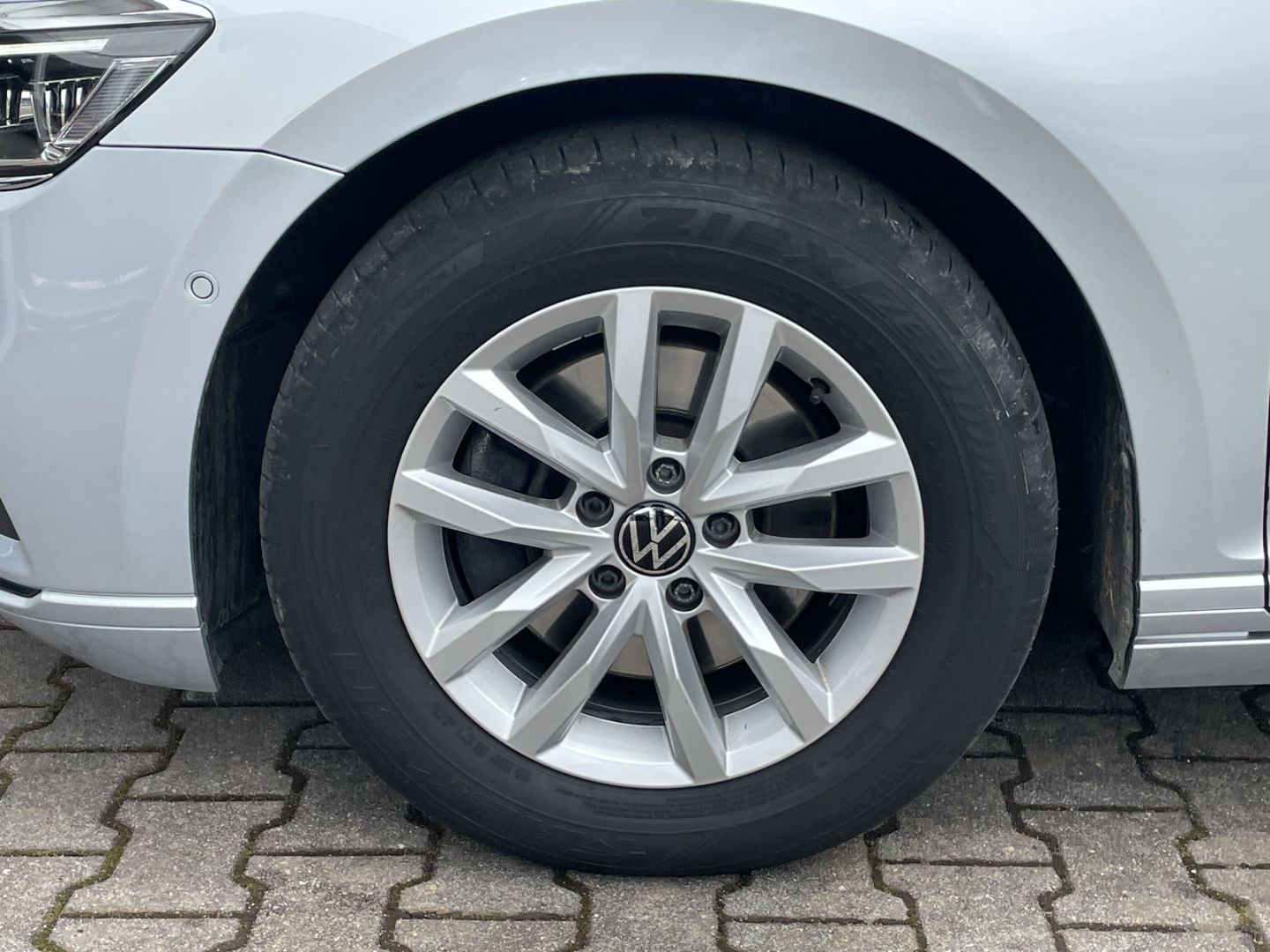 Passat Variant 2.0 TDI DSG Business AHK/Kamera/M