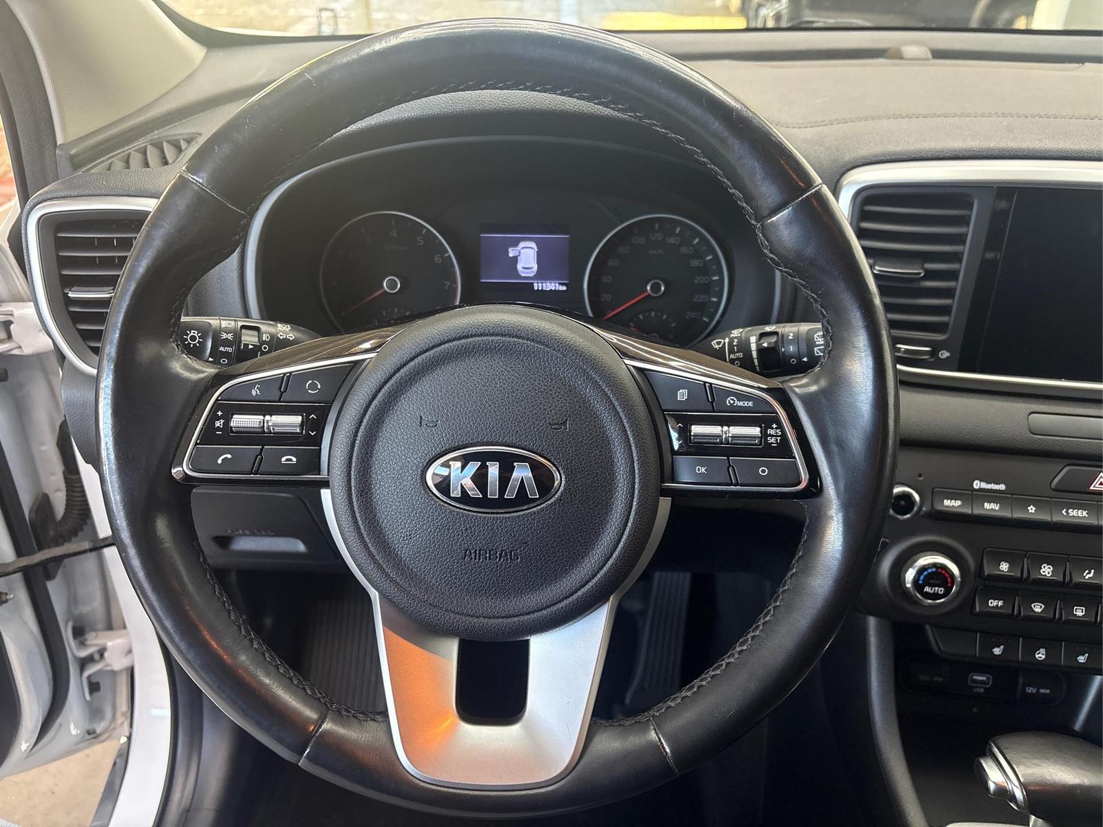Kia Sportage VISION 2WD DCT NAVI SHZ PDC RFK 1.6 ...