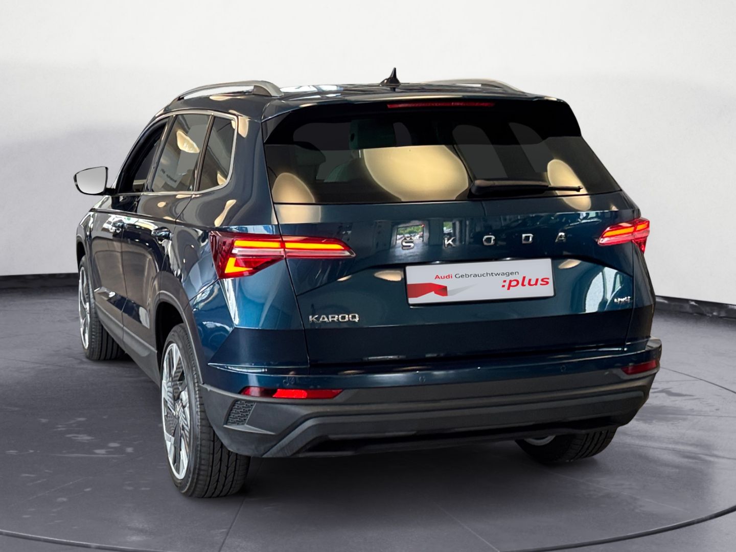 Skoda Karoq Style 2.0 TDI 4X4 DSG MATRIX / PANO / NAVI imagem 3