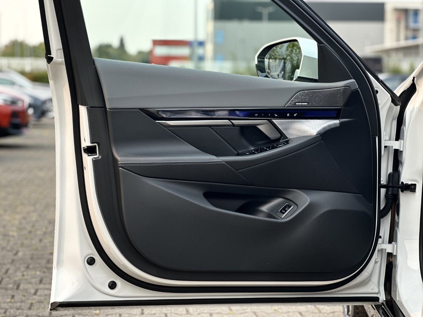 BMW 520 - Bild 8