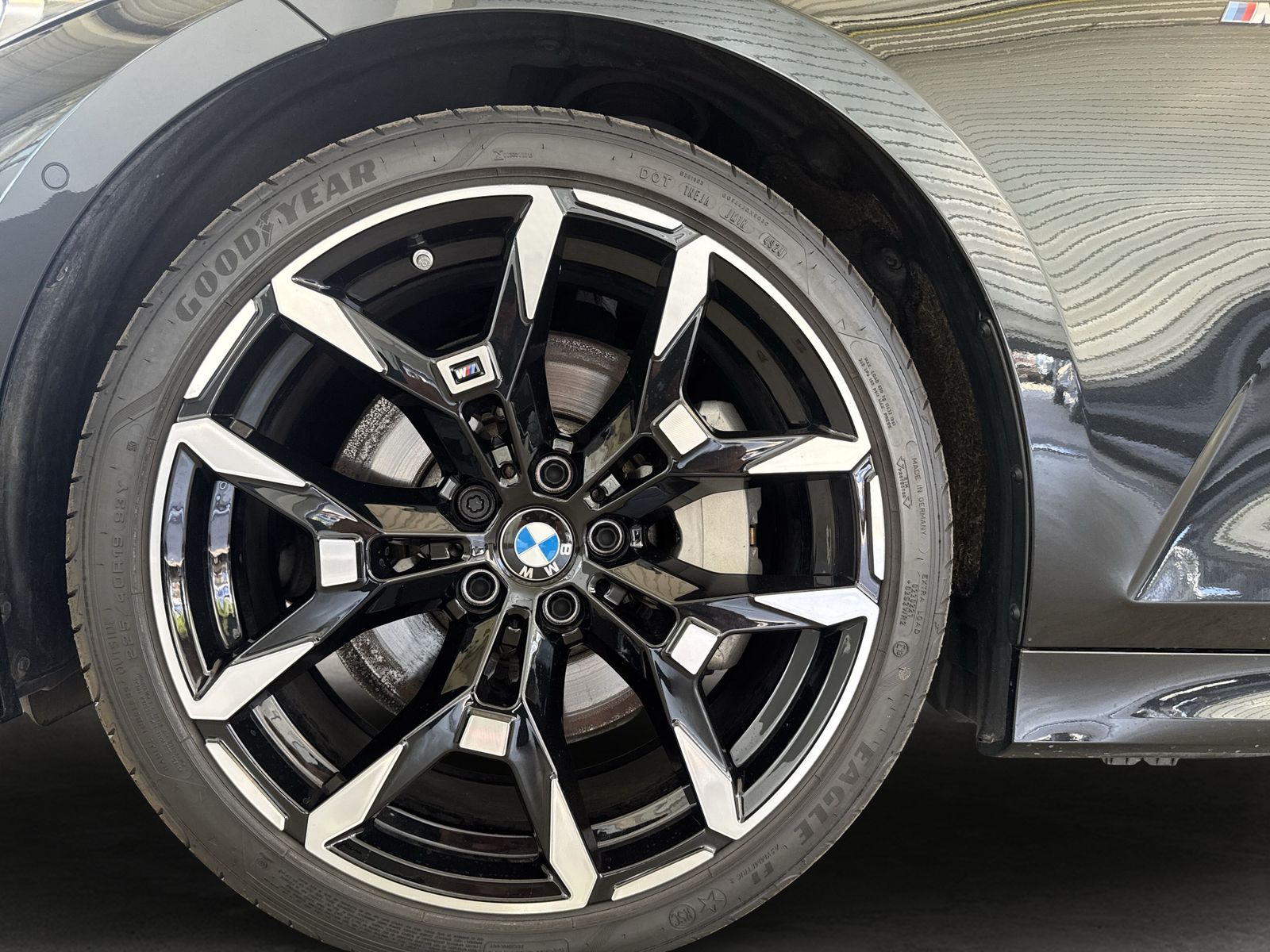 BMW 330 - Bild 17