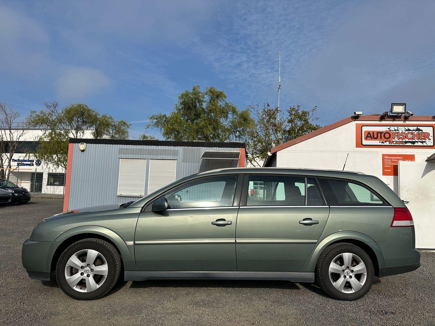 Opel Vectra 2004 — photo 5