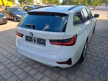 BMW 318 - 4