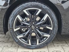 Fahrzeugabbildung Clio V Techno 1.6 E-TECH Hybrid 145 EU6e