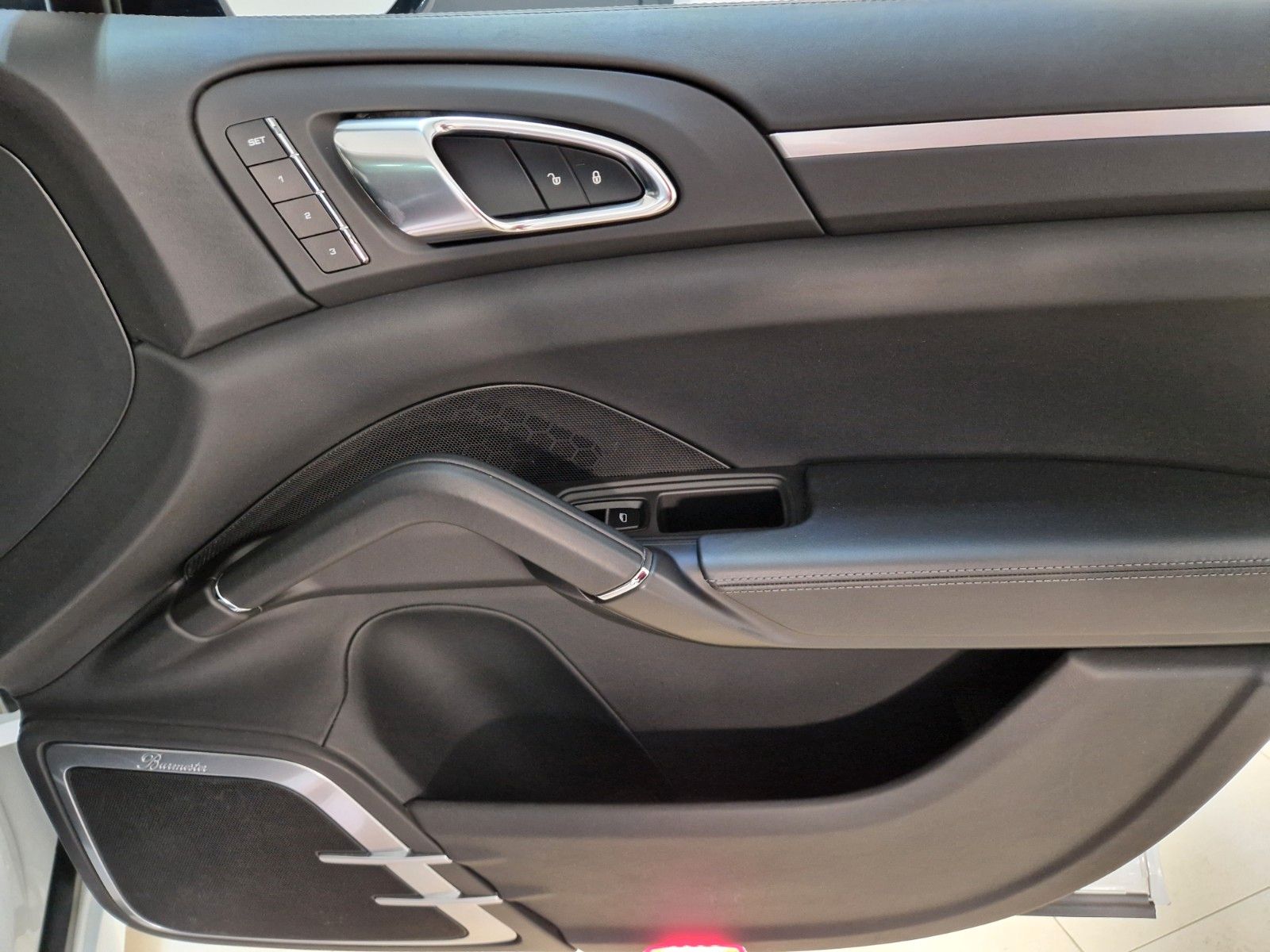 Porsche Cayenne PANO/Burmester/Akrapovic foto 24
