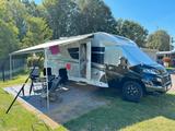 Sunlight T68 Adventure Top gepflegt voll ausgestattet