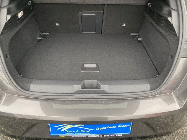 Fahrzeugabbildung Opel Astra L GS 1.2 Turbo+Sitzhzg.+Lenkradhzg+Rückfah