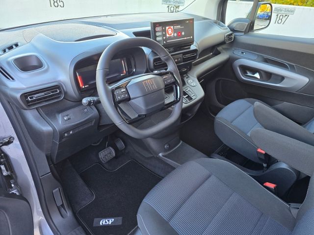 Fahrzeugabbildung Fiat Doblò 4 Kombi XL Rollstuhlgerecht Rollstuhlrampe