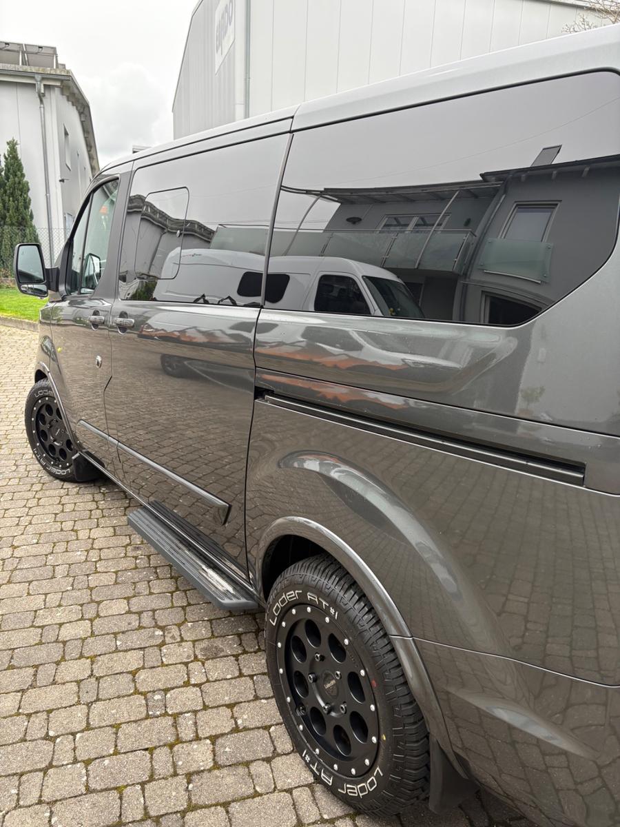Ford Tourneo Custom