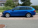 Skoda Octavia 1.4 TSI Green tec Elegance Combi Ele... - Skoda Octavia Gebrauchtwagen in Bremen