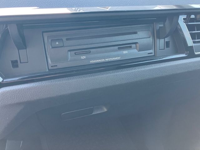 Touran 1.4 TSI Highline BMT Klima LED Navi Alu