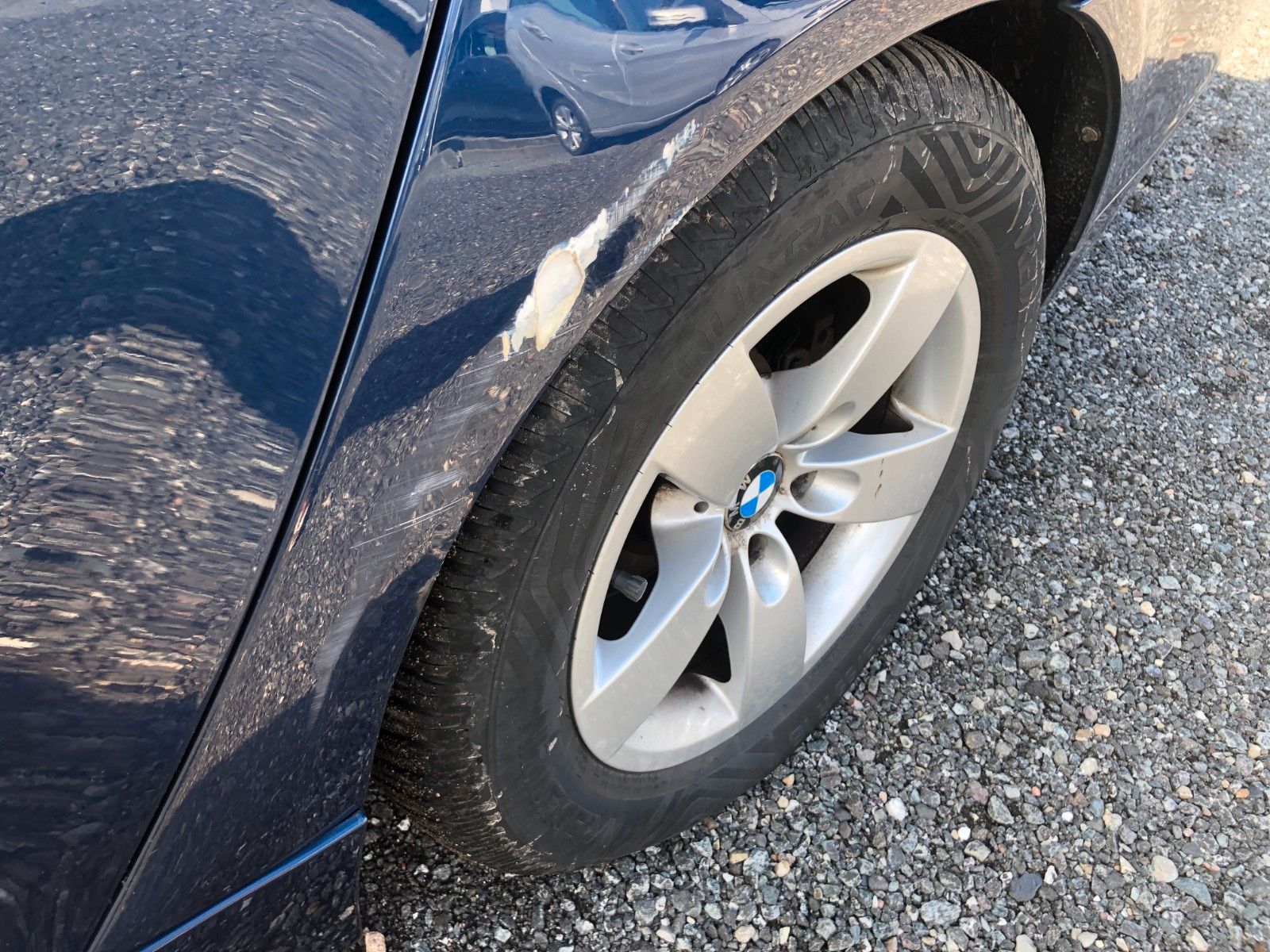 Fahrzeugabbildung BMW 525 Touring Shadow-Line