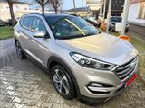 Hyundai TUCSON 2.0 CRDi 136kW Style 4WD Automatik Style