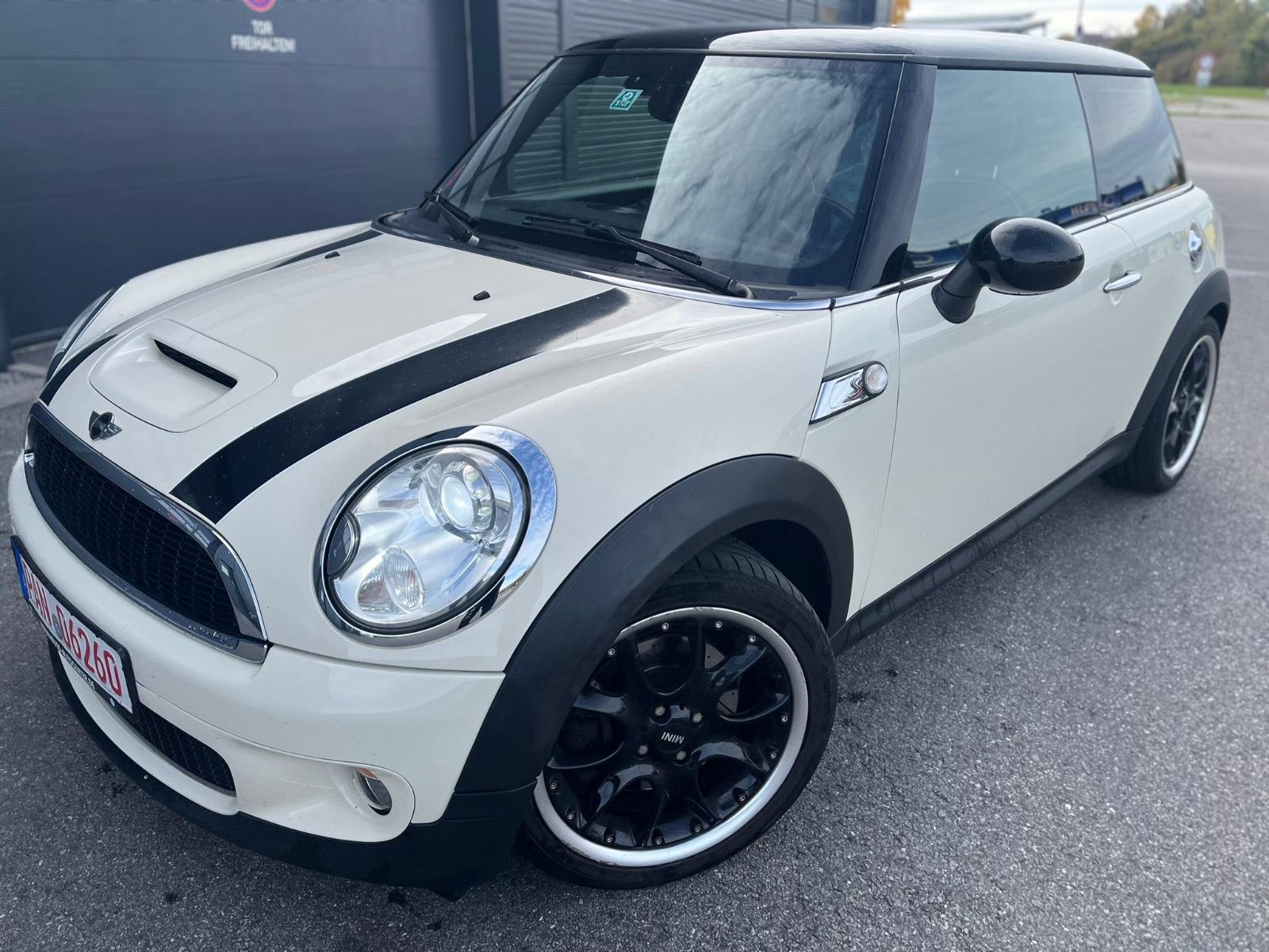 MINI COOPER_S Mini Cooper S*PANO*LEDER*XENON*