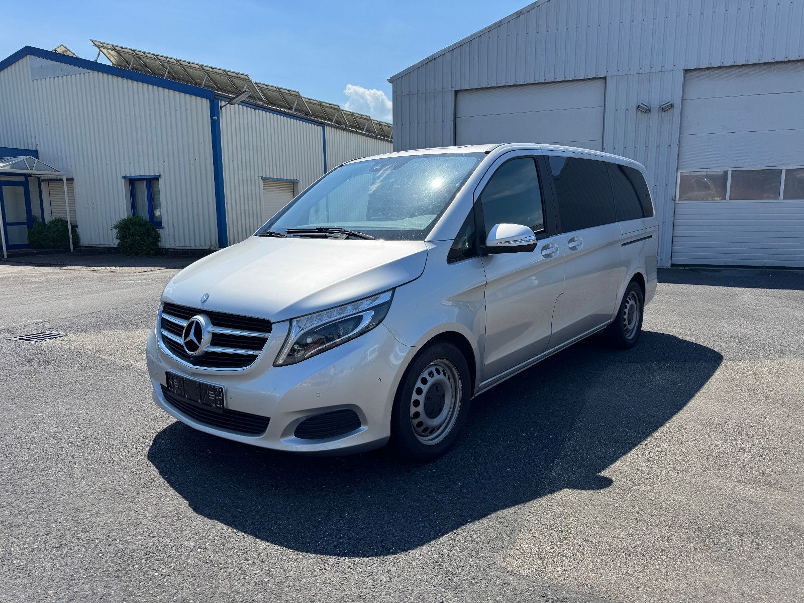 MERCEDES-BENZ V 220 d lang
