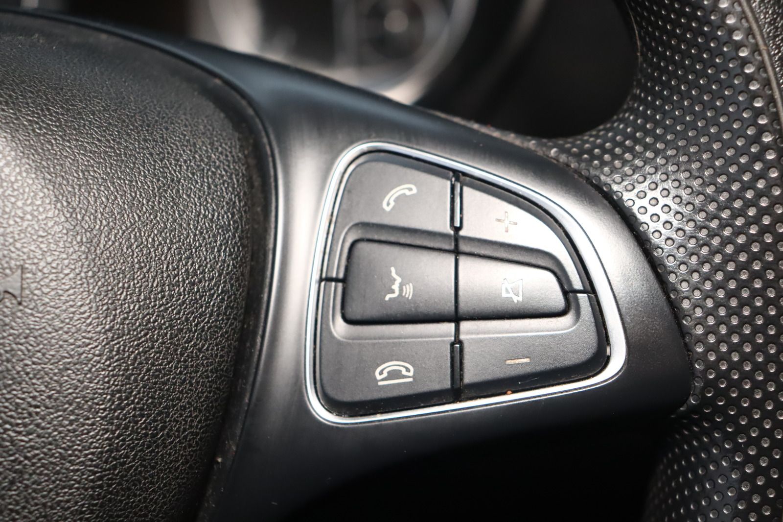 Fahrzeugabbildung Mercedes-Benz Vito 116 CDI lang * LED * Navi