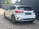Ford Focus Lim. Active Leder Navi AHK Bang/Olufsen - Ford Focus: Automatik