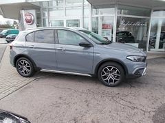 Fahrzeugabbildung Fiat Tipo Cross 1.0