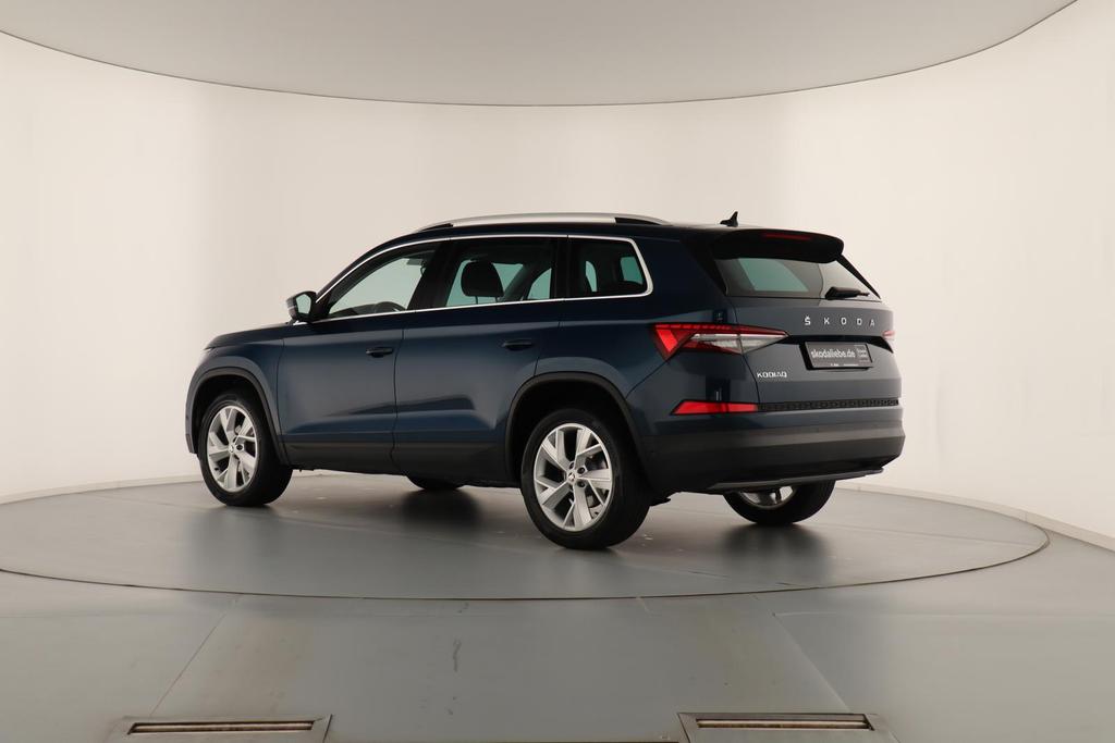 Skoda Kodiaq 2022 г. Синий, пробег 53161 км