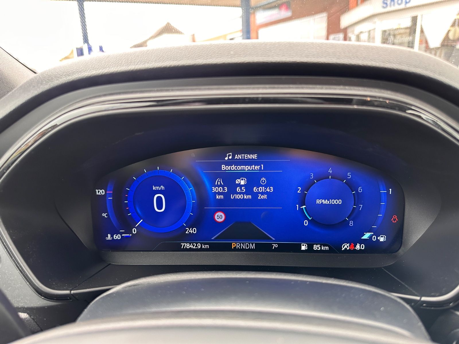 Fahrzeugabbildung Ford Focus Turnier ST-Line X 1.5 EB AHK/ACC/LED/Navi
