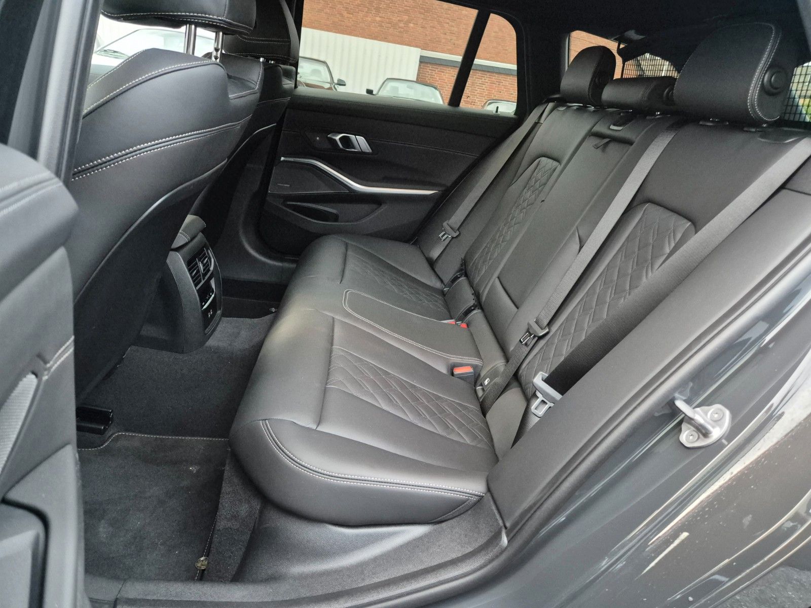 Fahrzeugabbildung ALPINA B3 GT/H&K/HUD/Carbon/Pan/Neuzustand