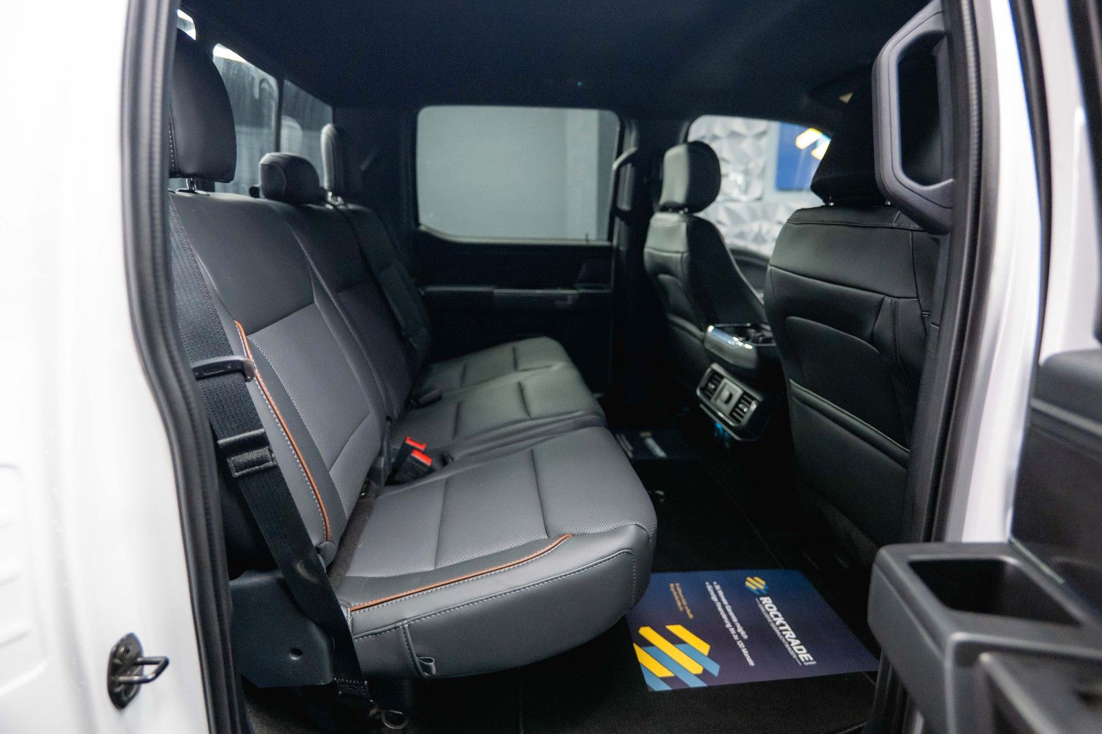 Fahrzeugabbildung Ford F150 5.0L V8 4x4 Offroad Sport Unfallfrei 19%VAT