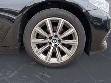 BMW 520 - 12
