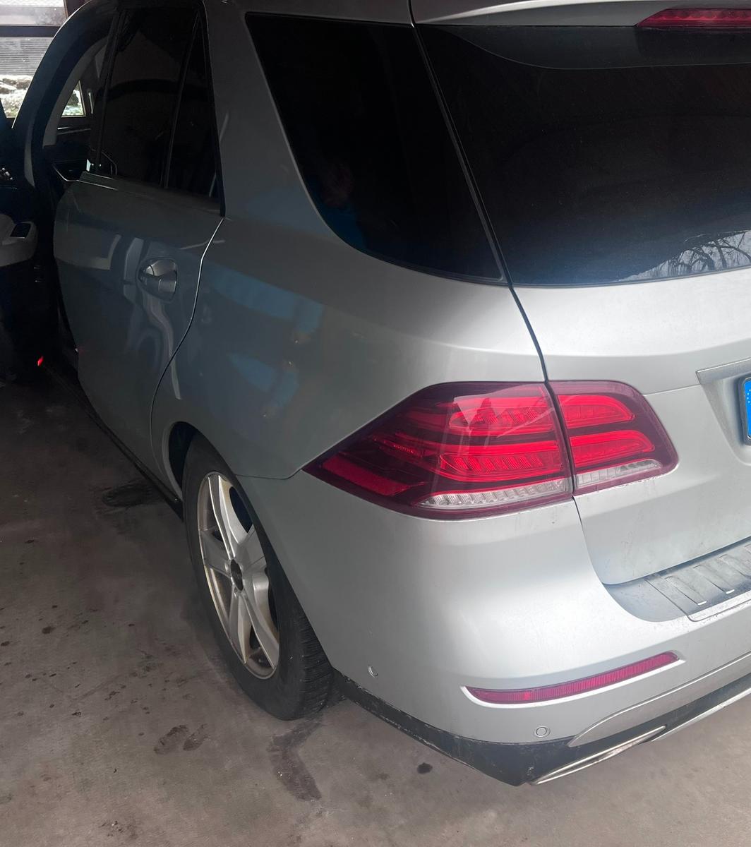 Mercedes-Benz GLE  400 | 4Matic | Standheizung | AHK | LED |