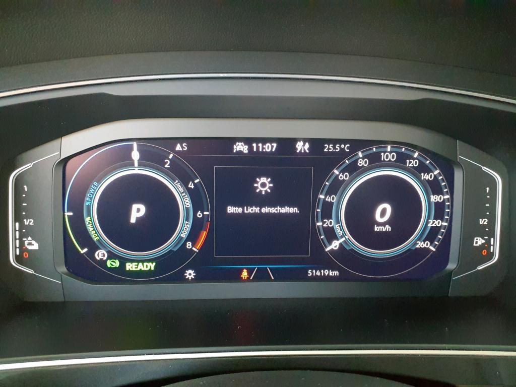 Volkswagen Tiguan Elegance 1.4TSI eHybrid 180kW AHK*PDC*RFK