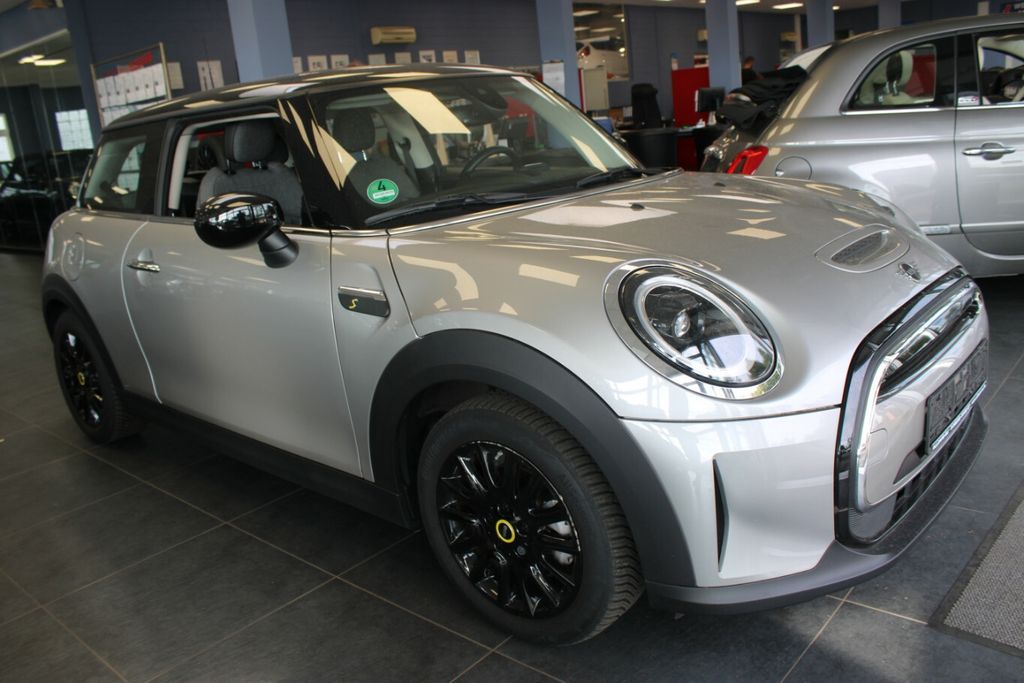 Image of MINI Cooper SE