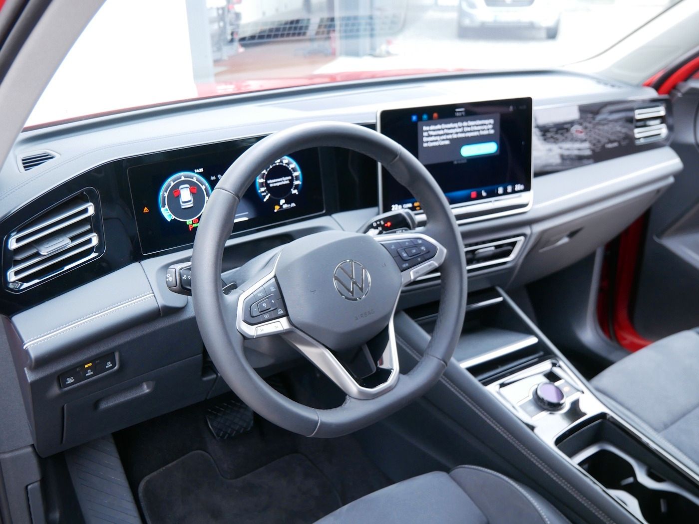 Fahrzeugabbildung Volkswagen Tiguan 1.5 eTSI Elegance NEU55T DSG Standheiz AH