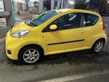 Peugeot 107  gepflegt & ideal für Fahranf... - Peugeot 107 Gebrauchtwagen in Mülheim (Ruhr)