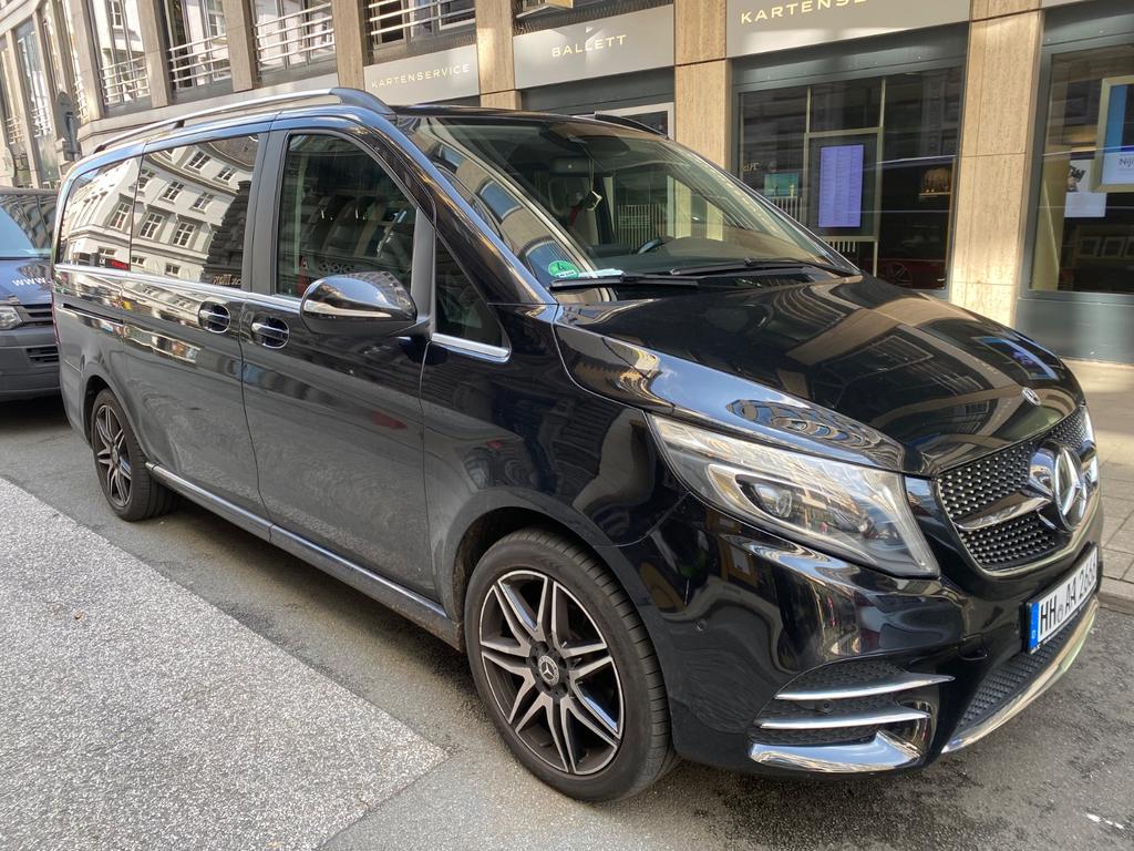 Mercedes-Benz V 220