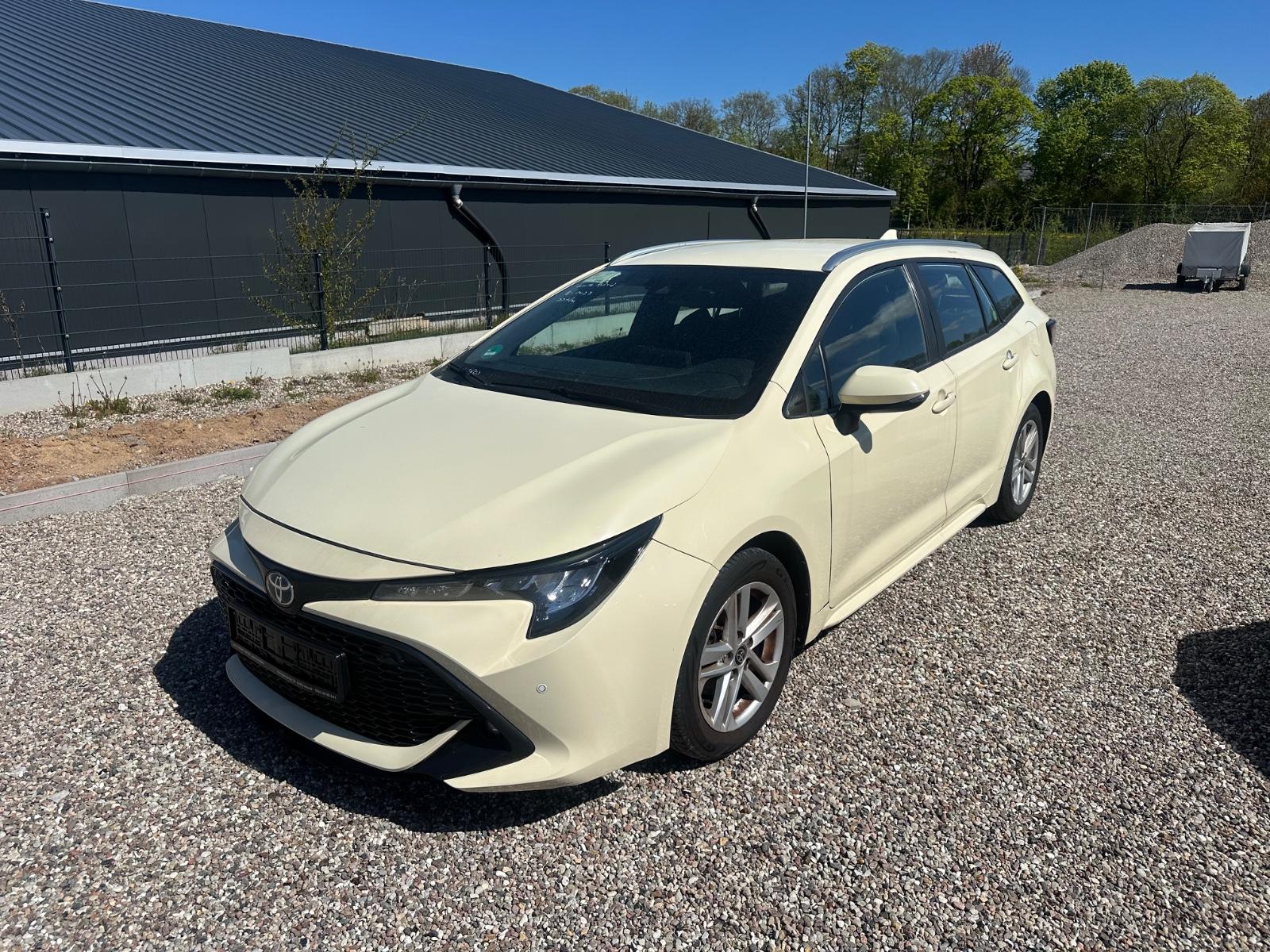 Toyota Corolla 1,8 Hybrid Comfort