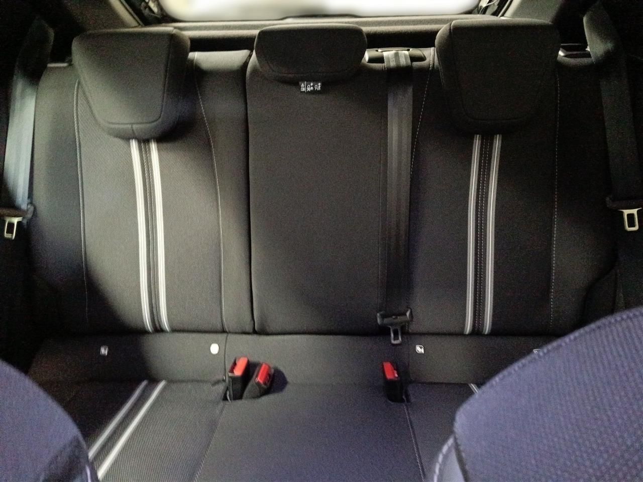 Fahrzeugabbildung Opel Corsa F 1.2 Turbo GS 74KW