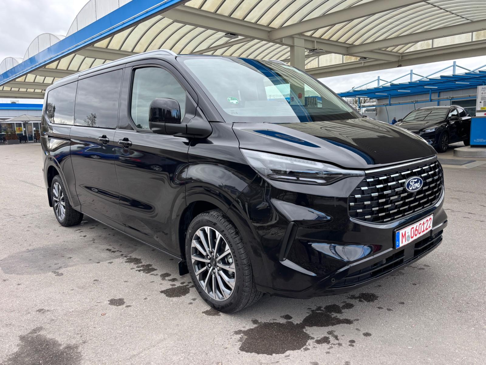 Ford Tourneo Custom Bus 320 L2 Tourneo Titanium X FWD