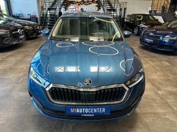 Skoda Octavia Lim. *LED*NAVI*AHK*Standh*