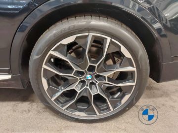 BMW X7 - 10