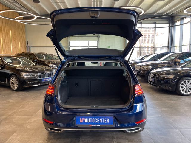 Volkswagen Golf VII Lim. Highline BMTStart-Stopp *AHK*LED*