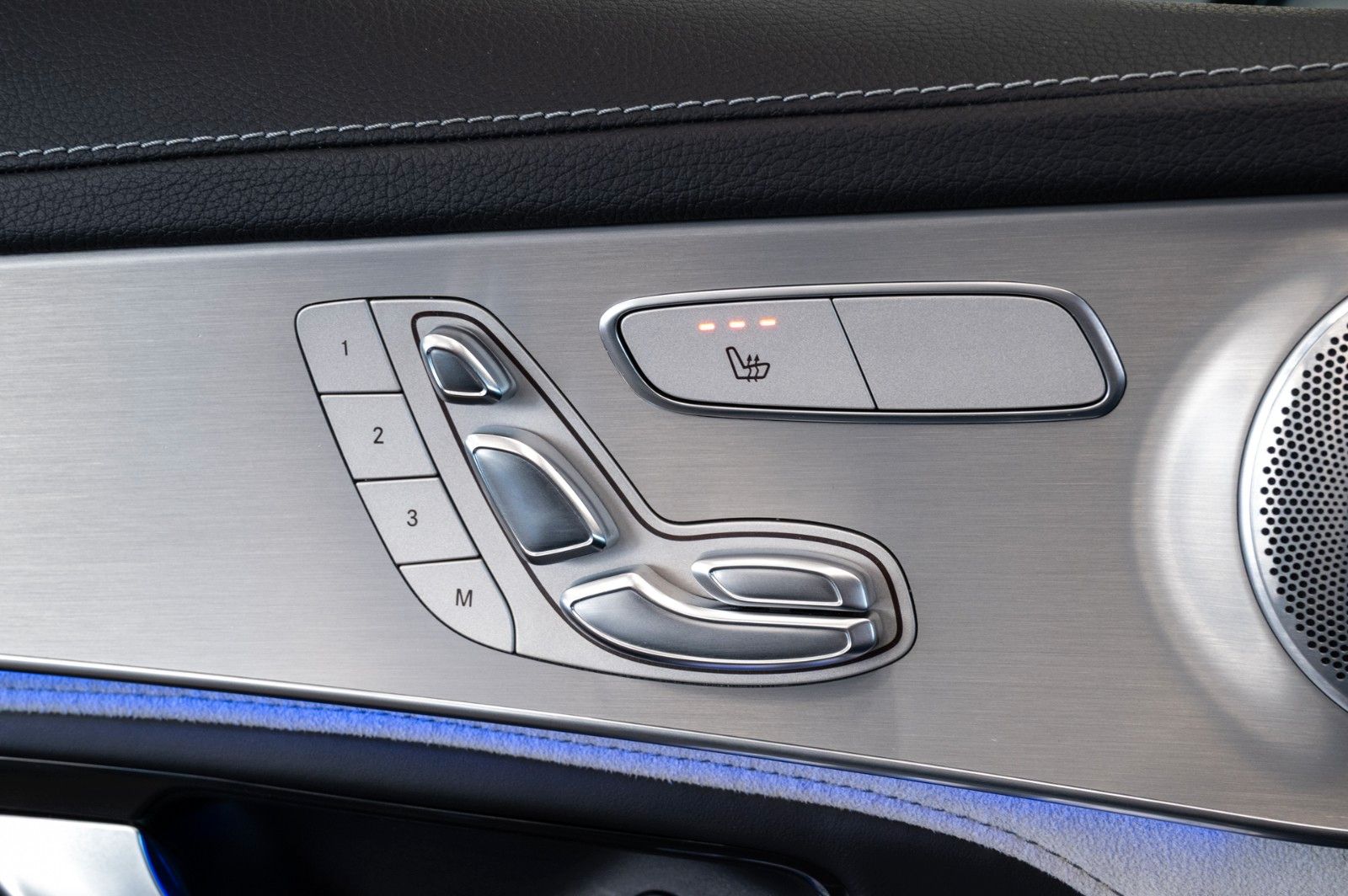 Daumennagel 37 - Mercedes-Benz GLC 63S AMG 4Matic|CARBON|PANO|HEAD-UP|VOLL