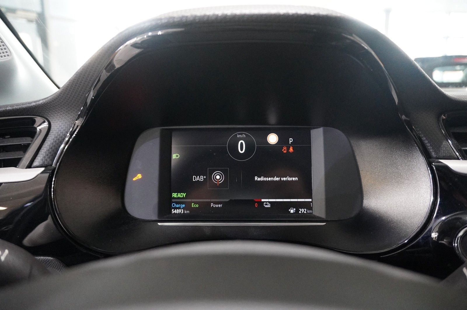 Fahrzeugabbildung Opel Corsa-e ELEKTRO 1-PHASIG NAVI/DAB/KAMEERA/VIRTU.