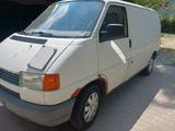 Volkswagen Kastenwagen - Volkswagen T4: Kasten