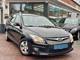 Hyundai i30 1.6 cw Comfort*AUTOMATIK*TÜV NEU*PDC* - Hyundai i30 Gebrauchtwagen in Duisburg