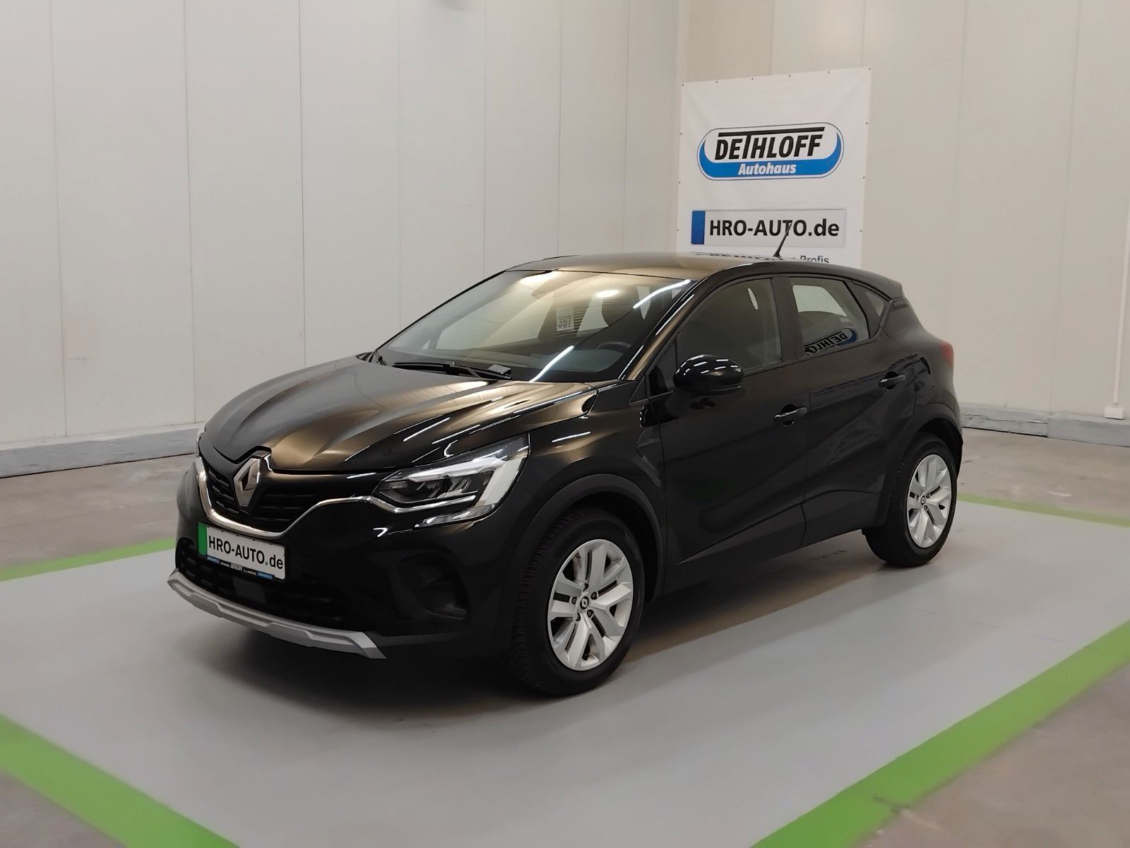 Renault Captur (06/2026, Benzin)