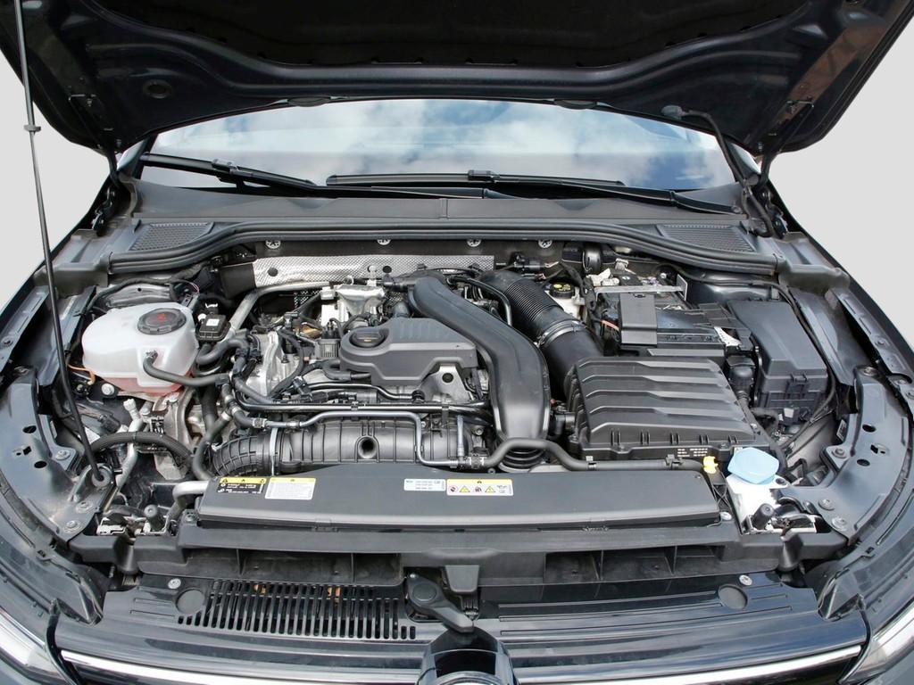 Volkswagen Golf VIII Variant 1.5 eTSI DSG Life 16" ACC AHK, миниатюра 7