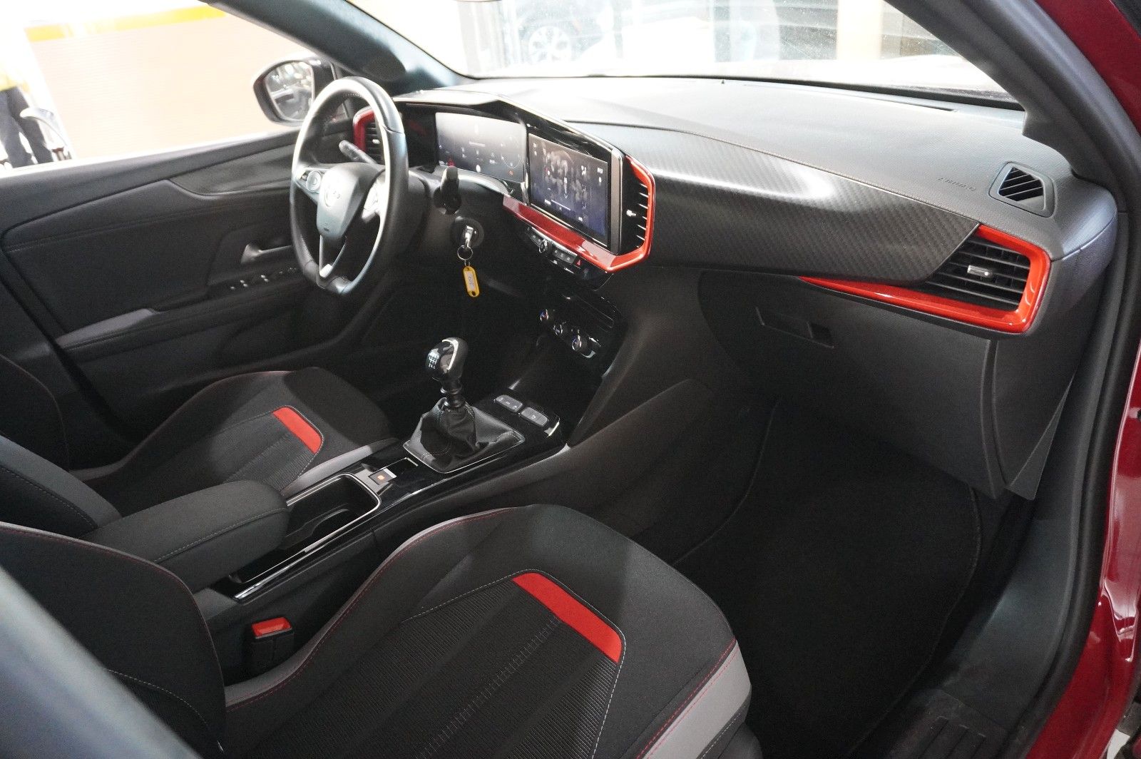 Fahrzeugabbildung Opel Mokka GS SPORT 1.2T NAVI/LED/KAMERA/SPORT/DAB+