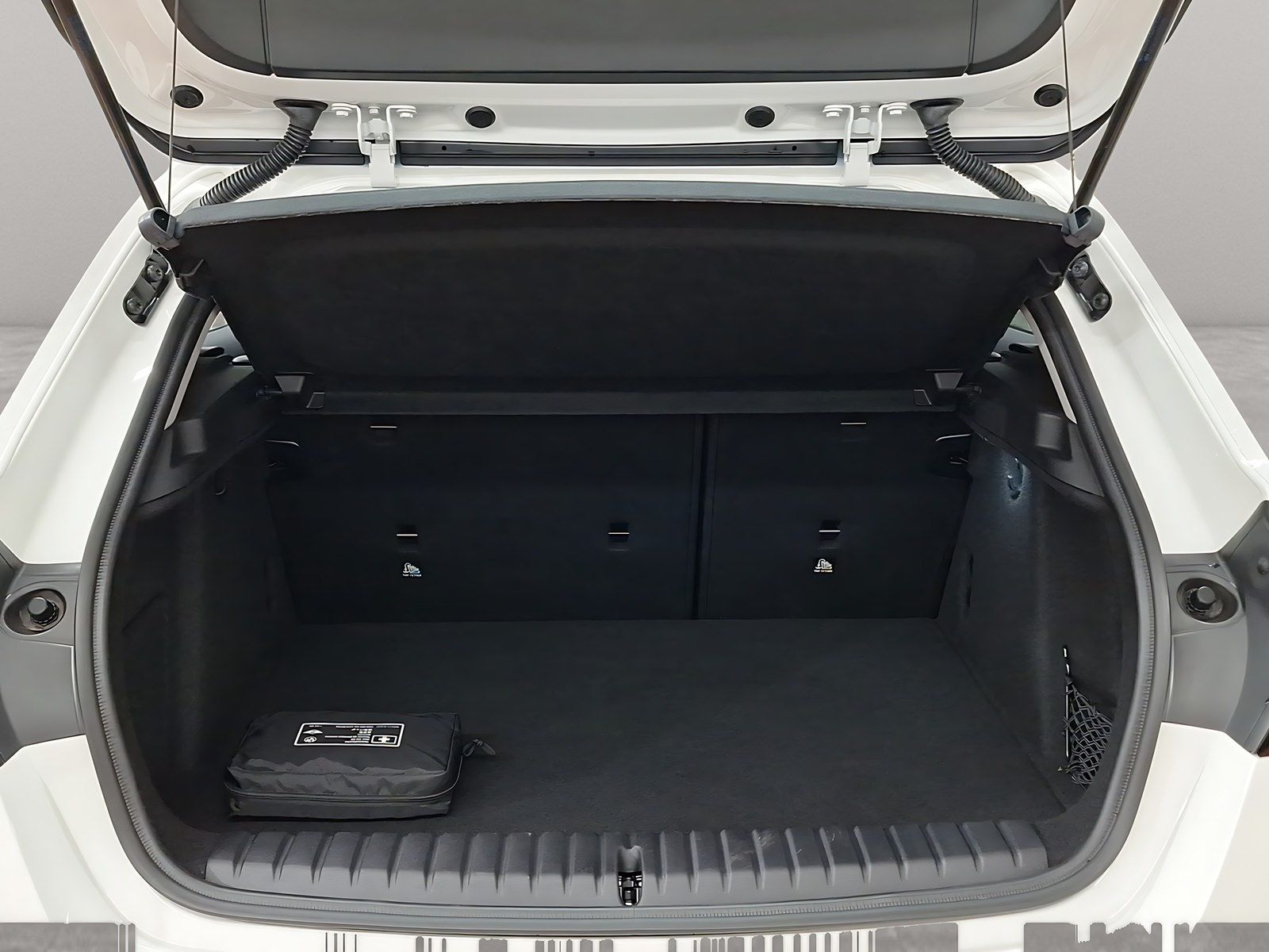 BMW 120 - Bild 11