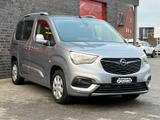 Opel Combo Life E Edition - Opel Combo mit Benzin-Antrieb: Edition