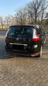 Renault Grand Scenic Bose Edition dCi 150 Automatik ... - gebrauchte Renault Grand Scenic aus dem Jahr 2012